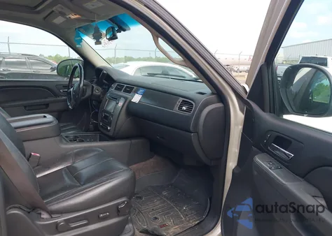 2014 GMC Yukon Xl 1500 Slt из США, поврежденный, VIN 1GKS1KE0XER133558